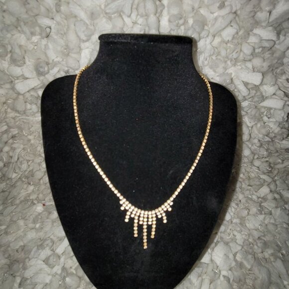 Monet Vintage Gold Studded Necklace signed  15‎ Inch Chain - Picture 3 of 5